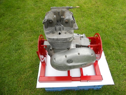 Bsa b25 b50 triumph t25 - bsa, t25,ccm