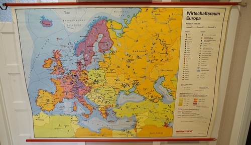 Schulwandkarte wirtschaftsraum - schulwandkarte,