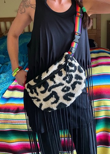 Bauchtasche leo plüsch - xl,
