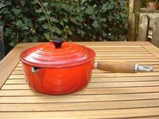 LE CREUSET Signature 20er Kasserolle mit Deckel Gusseisen Emaille Stieltopf Topf