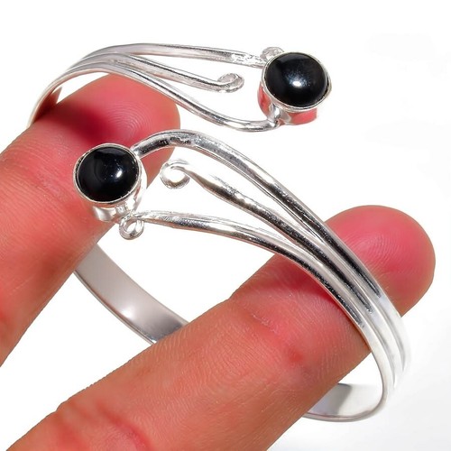 Schwarzer onyx edelstein - onyx,