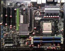 Bundle: XFX 750a - Phenom II 940BE - 4GB RAM - HD6870