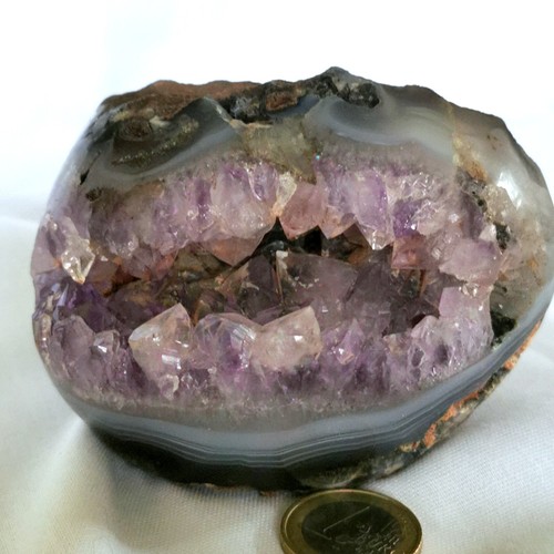 Amethyst geode druse - amethyst,