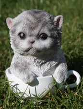 Katze in Tasse 15 cm Figur