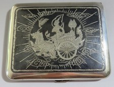 Silbernes Siam Niello Zigarettenetui mit Gravur ~ Streitwagen Mythical Beasts