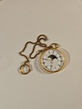 Elegante Royal Quartz Taschenuhr mit Kette  Mondphasen Datumsanzeige Swiss Made 