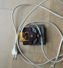 Syncronmotor 220 Volt  mit Getriebe und Anschlußkabel