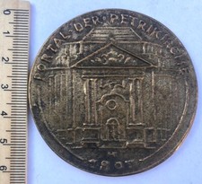 BERLIN 1970, von Hans Füssel, Portal der Petrikirche 1807, Bronzeguss, 63 mm