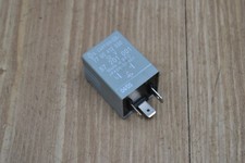 7700412030 Original Renault Relais XT87