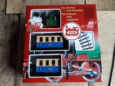 LGB 70302 Startpackung mit Dampflok,2 Wagen und zusätzlichen Schienen