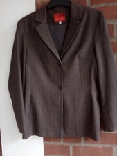 Blazer, pa personal affairs