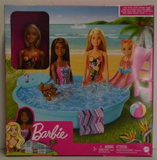 Pool mit Rutsche & Puppe |