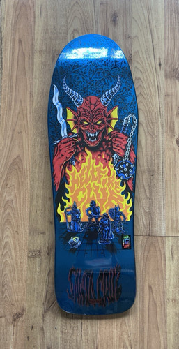 Santa crux stranger things - x,