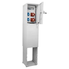 Stromverteiler auf Fundament