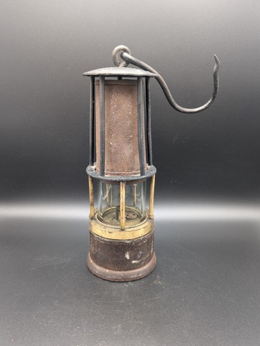 Historische grubenlampe - historische,