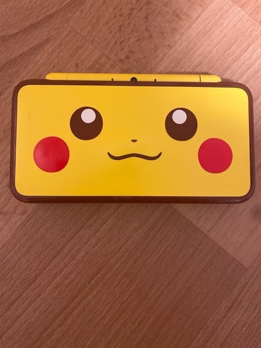New nintendo 2ds pikachu - xl,