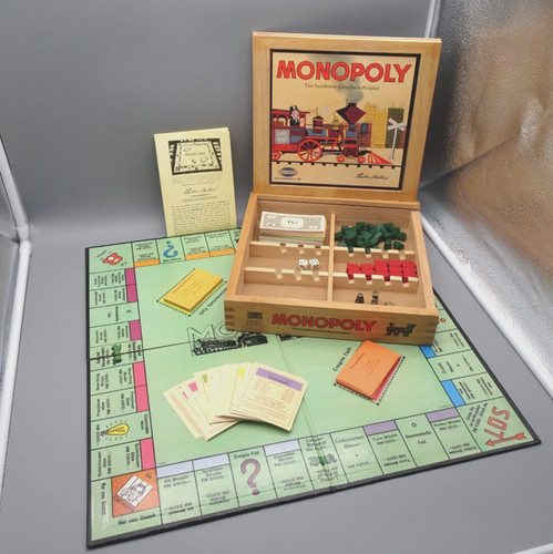 Hasbro 2003 monopoly - 2003,