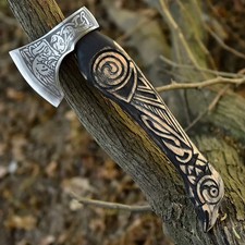 Handgeschmiedete Raben von