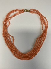 Alter Korallen kette mit 15