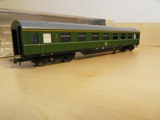 PIKO H0 53244 Modernisierungswagen mit Schürze, 1.Klasse der DR Ep. IV mit KKK