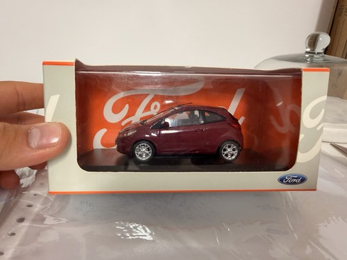 Ford model auto in rot - ford,