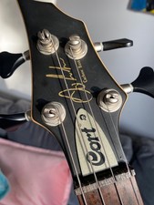 Piccolo Bass Guitar Cort