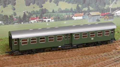 Roco umbauwagen 4yg - h0,