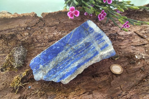 Lapislazuli roh stein 730g - lapislazuli,
