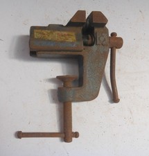 alter kleiner DDR K45