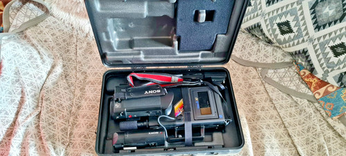 Sony ccd v8af 8mm video - sony,