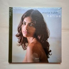 Mona Kuhn NATIVE gebundene