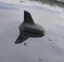 Audi A4 8K Antenne Antennenstab Antennensockel Sockel 8K9035503E schwarz