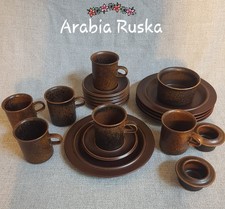 ARABIA Finland Ruska Tassen, Untere, Frühstücksteller, Zuckerdose, Eierbecher