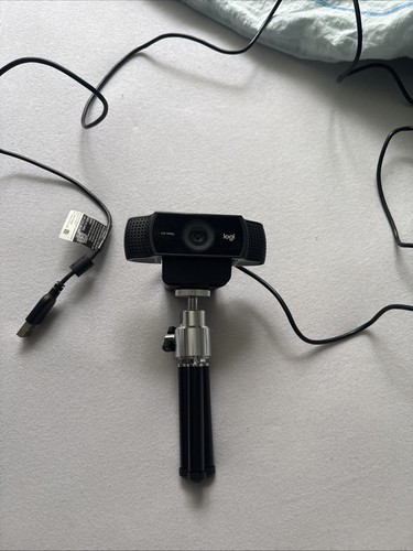 Logitech streamcam webcam - webcam,