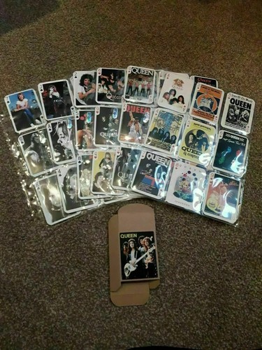 Queen set playing cards - of,
