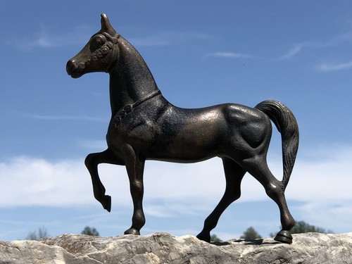 Pferdestatue deko pferd metall - pferdestatue,