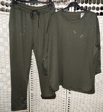 cooler Freizeitanzug + STRASS