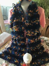 Strick-Schmuck-Schal/Handarbeit vom Wol(l)kenschäfchen