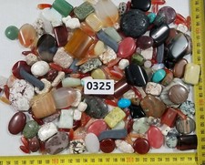 Edelsteine-Halbedelsteine