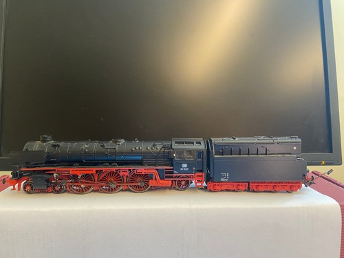Märklin br01 147db - br01,