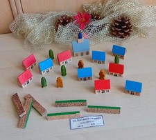 VERO Olbernhau Dorf Kirche Haus Bäume Holz Spielzeug DDR Vintage Handarbeit Set
