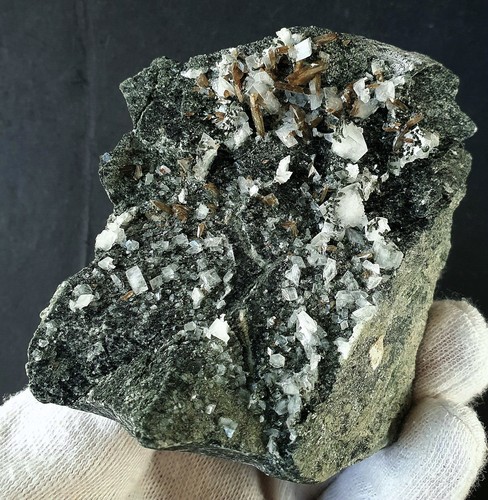 Sphen-Adular-Aktinolith/Bruchg