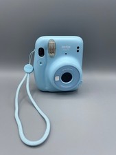 ?Instax Mini 11 Sky Blue  Sofortbildkamera Fujifilm inkl. 9 Fotos getestet