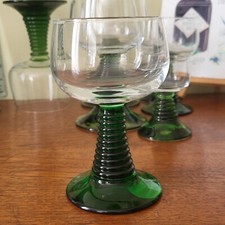 4 x 70er Jahre Luminarc Bienenstock Römer Gläser - Wein