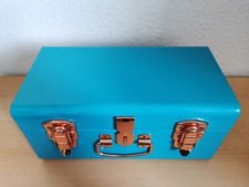 Metalltruhe türkis