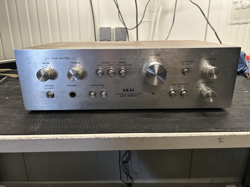 Akai 2200 stereo amplifier - am-2200,