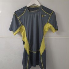Jungen Nike Pro Combat Fitted