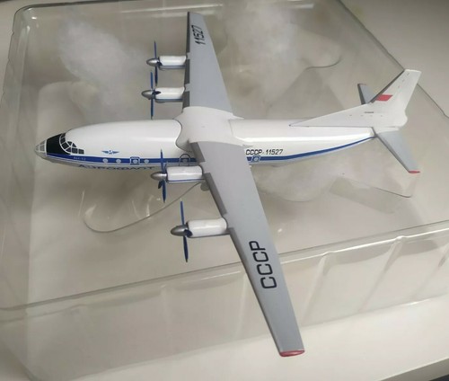 Flugzeugmodell antonov 12 - antonov, an-12