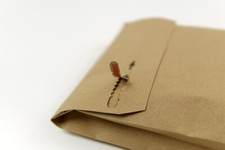 100 Mehrweg-Versandtaschen aus