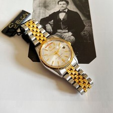 New! ELGIN Oyster Quartz Day